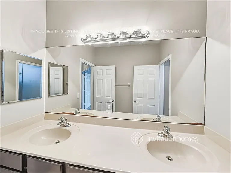 23391 SW 118th Ave — Photo 7