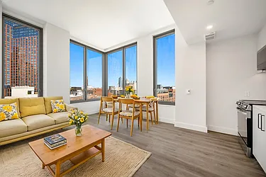 75 Dupont Street, #709