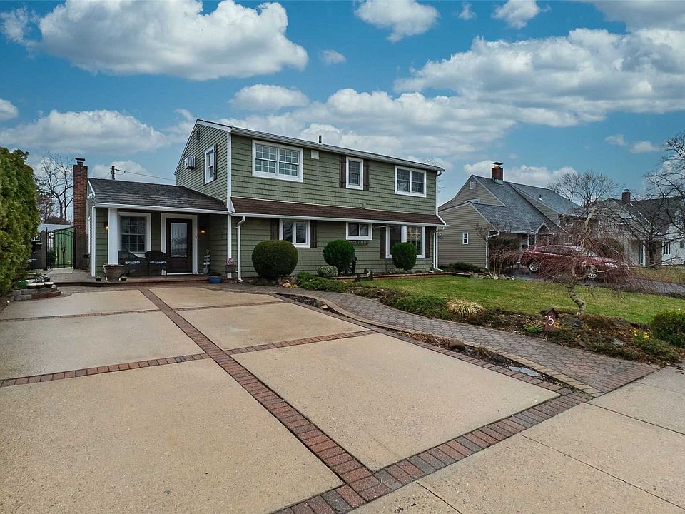 1st image of 5 Hark Ln