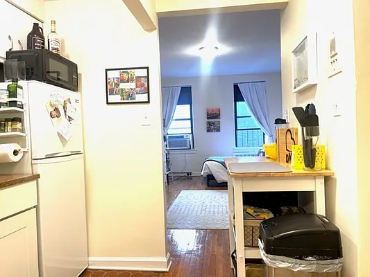 Rented by Oxford Property Group | media 11