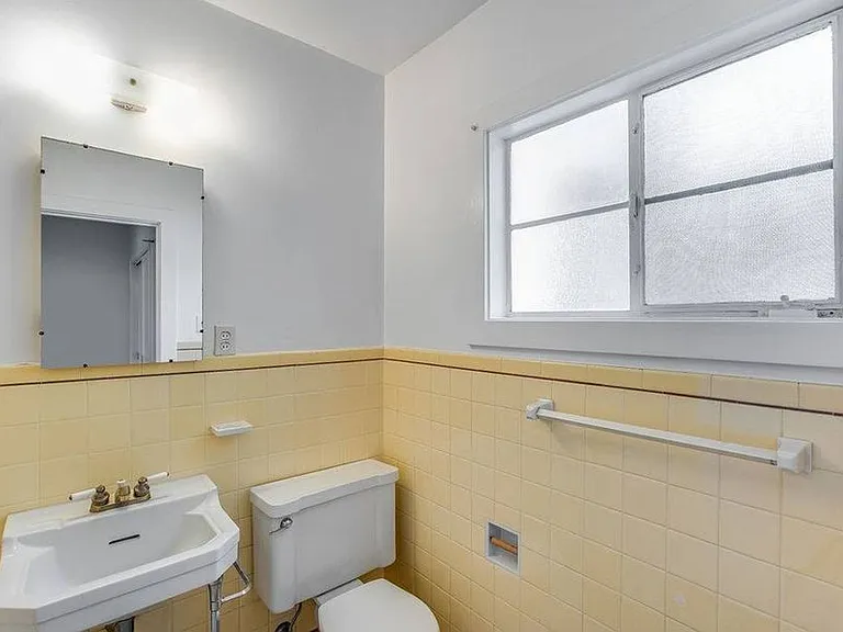 2727 Parker St #H — Photo 15