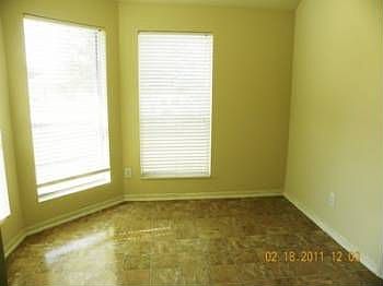 4th image of 20614 Fox Manor Ln