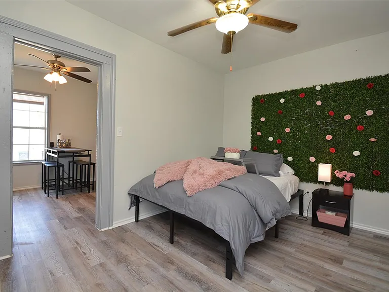 7124 Avenue F #8 — Photo 2