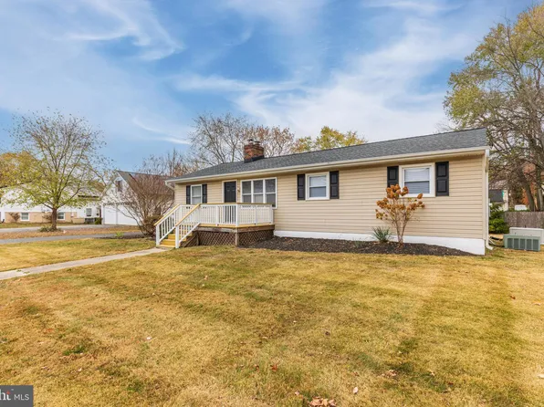 3727 4th Ave, Edgewater, MD 21037