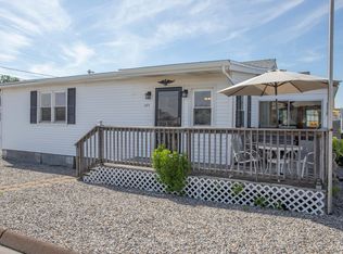 455 Seaside Ave, Westbrook, CT 06498