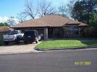 6010 Greenlee St, Fort Worth, TX 76112