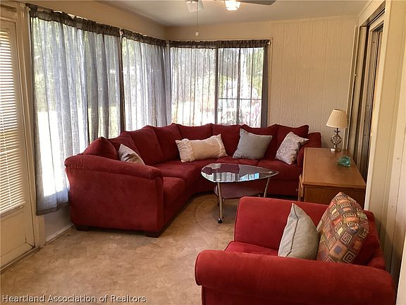 5th image of 4604 Mercado Dr