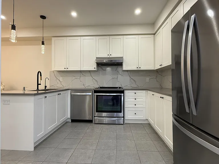 345 Silk Twist Dr — Photo 5