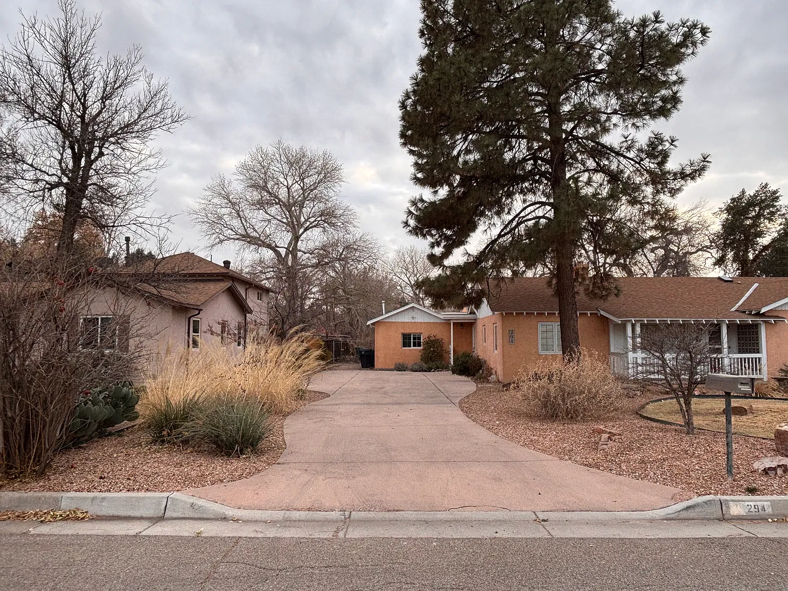 4 bed, 2748 sqft, $2,400 — Photo 4