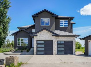 230122 Range Road 284a, Rocky View County, AB T1X0G8