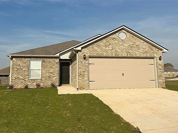 16400 Seminole Dr, Moundville, AL 35474