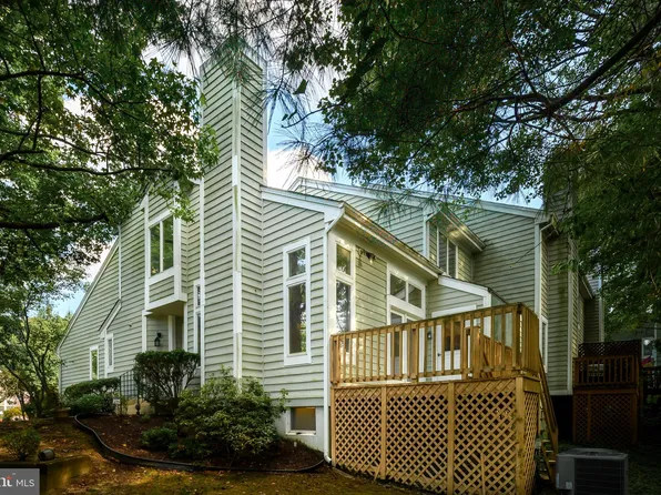 2800 Mockingbird Ct, Annapolis, MD 21401