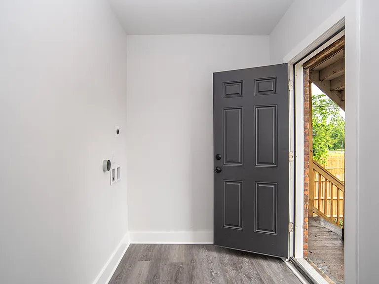 6187 Hecla St #1 — Photo 12