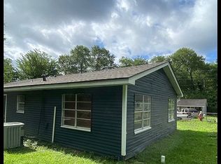 501 E Eddy St, Gladewater, TX 75647