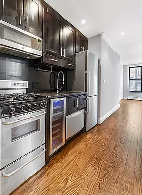 Rented by REAL New York | media 2
