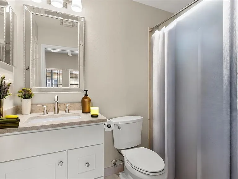 5222 Hampton Beach Pl — Photo 10