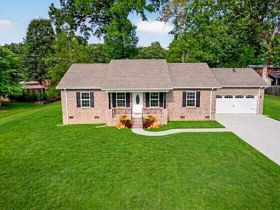 2nd image of 1006 Ovoca Rd