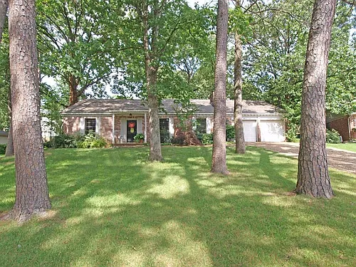 9 Lisa Ct Photo 1