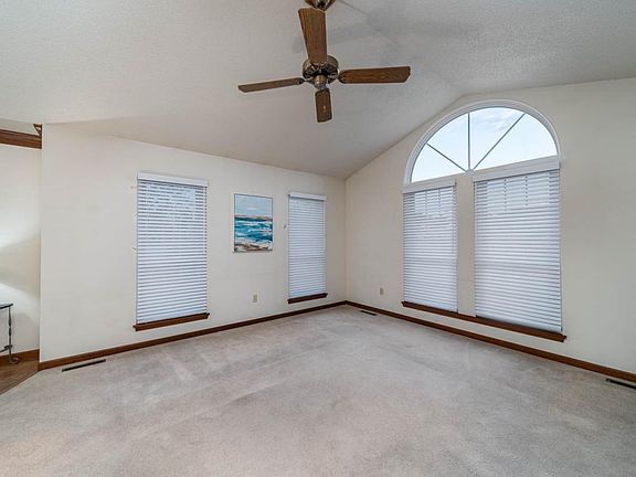3rd image of 5143 Park South Blvd