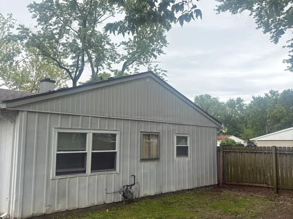 9920 Kramer Ct, Indianapolis, IN 46235