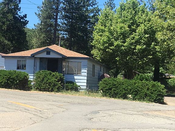 3rd image of 1458 Kennedy Ave