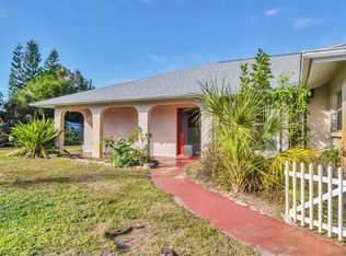 1819 Mova St, Sarasota, FL 34231