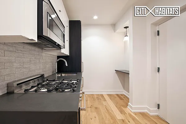 Rented by Citi Habitats | media 18