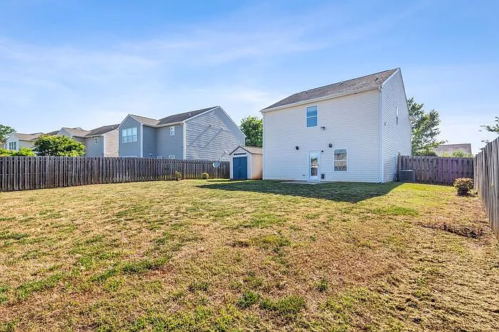 6903 Nellore St — Photo 32