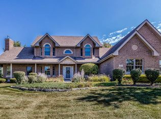 7450 W Huntington Ct, Monee, IL 60449