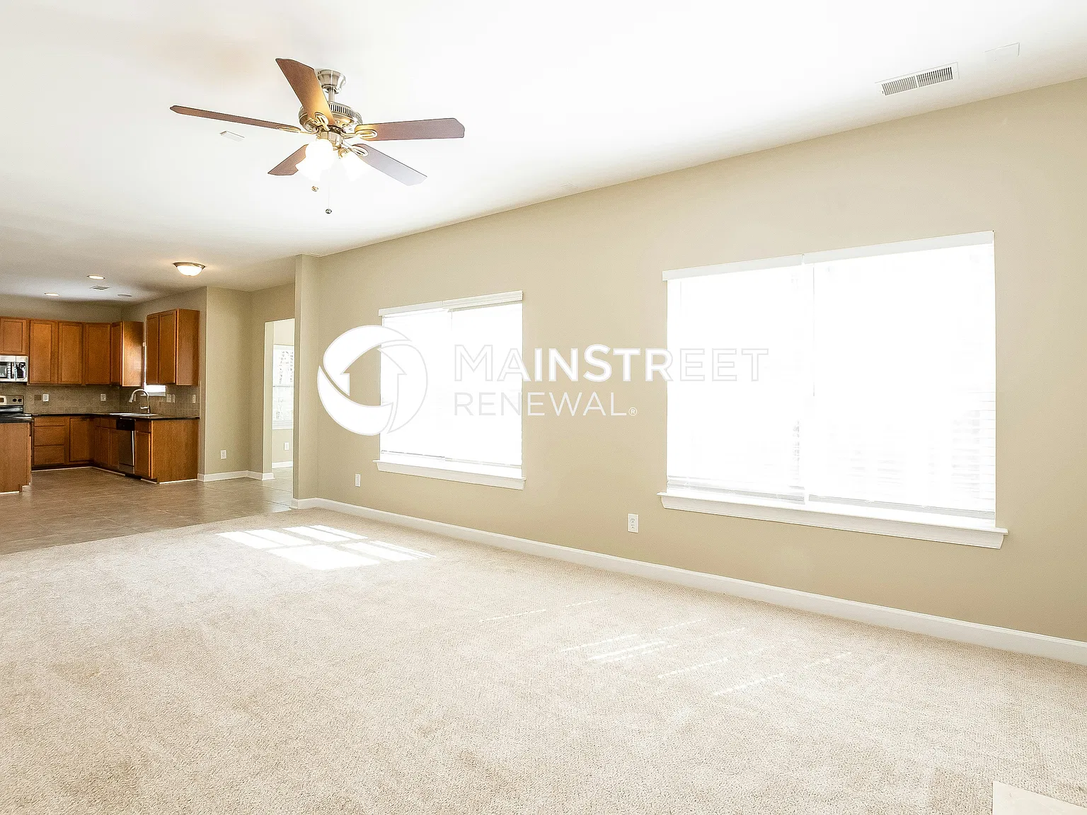 4500 Hyperion Ct — Photo 3