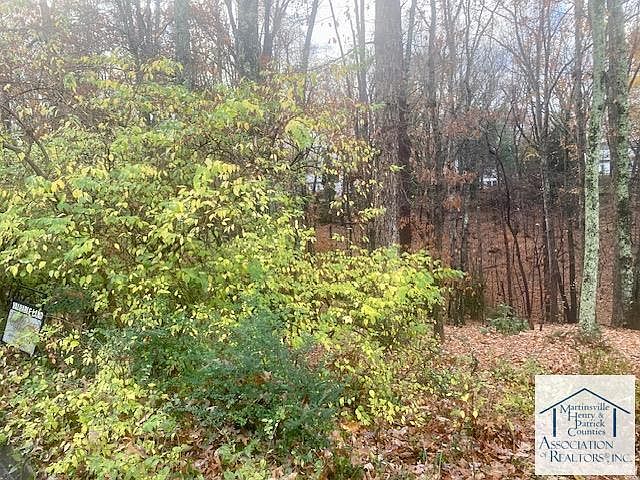1st image of 1009 Maplewood Ct