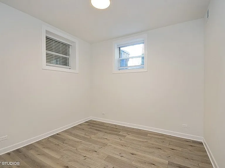 621 W. Belmont — Photo 10
