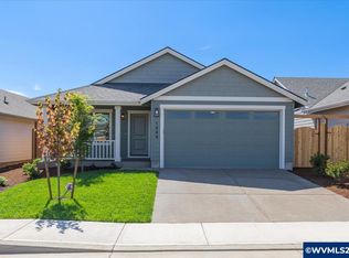 1449 SE Hankel St, Dallas, OR