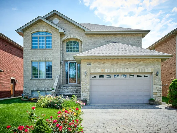 7933 Normandy Ave, Burbank, IL 60459