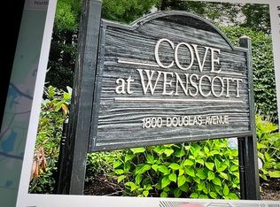 1800 Douglas Ave #1, Providence, RI 02904