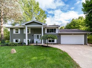 12346 Carleton Dr, Mishawaka, IN