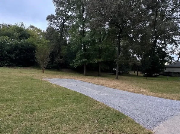 601-601 Faulkner Ave, Coldspring, TX 77331