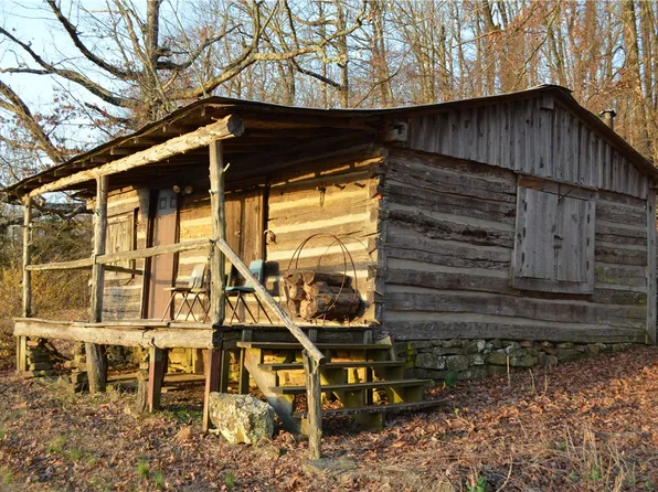 (undisclosed Address), Deer, AR 72628