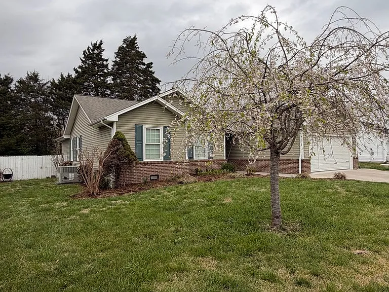 711 Marlin Ln — Photo 36
