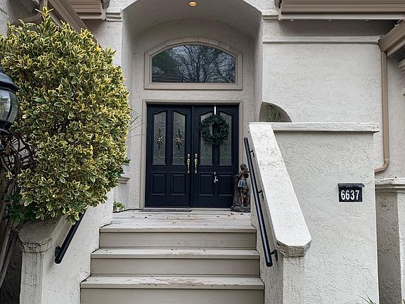 Main entrance to the house