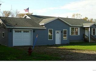 3159 French Rd, Yorkshire, NY 14173