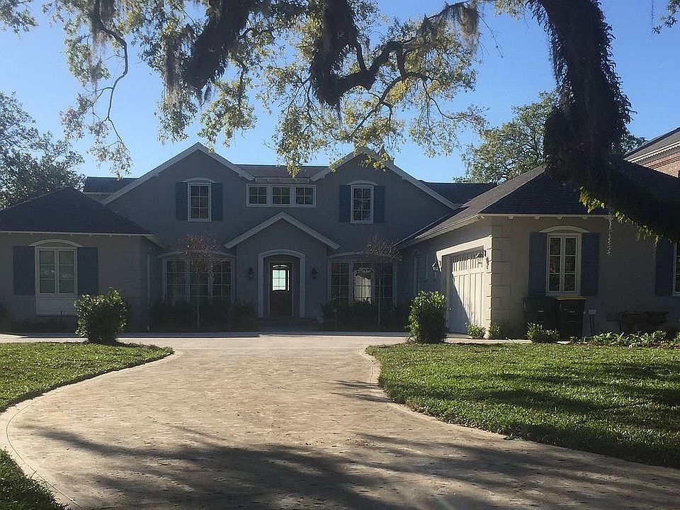 2nd image of 4142 W Alhambra Dr