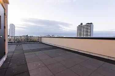 Rented by Twin Group