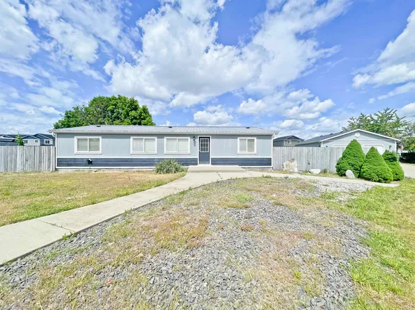 18405 E 3rd Ave, Greenacres, WA 99016