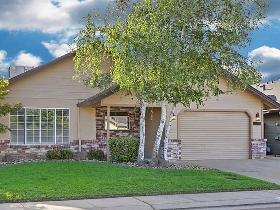 4th image of 18898 N Benedict Dr