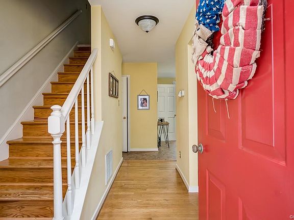 4th image of 609 Butterwood Ct