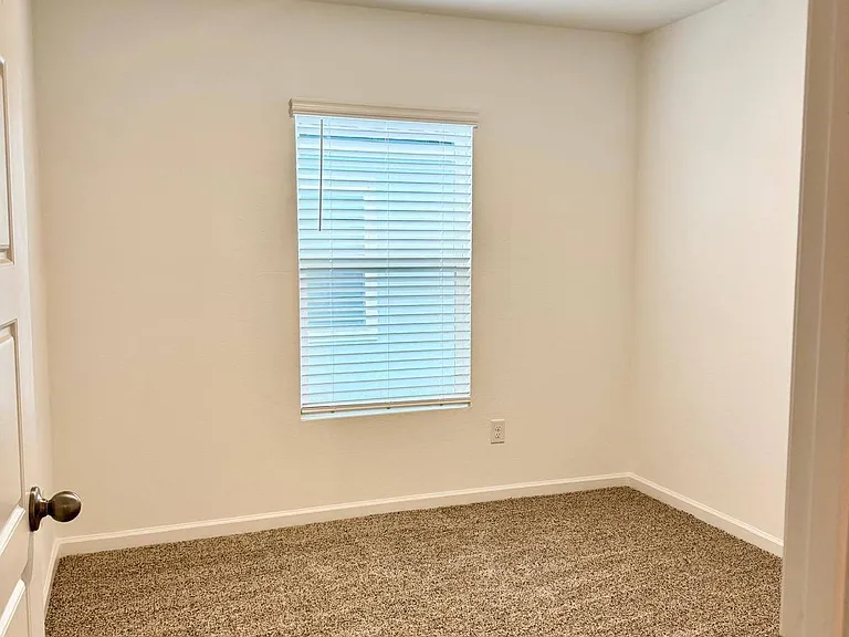 34 Sawdust Ln — Photo 23
