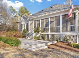 162 Ridgewood Cir, Union Grove, AL 35175