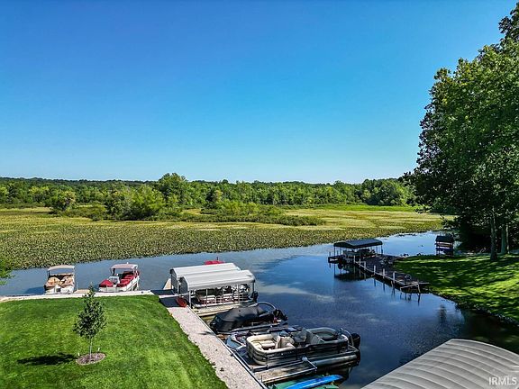 2nd image of 5822 S Shore Dr