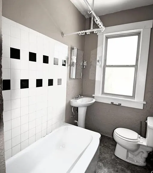 68 E Hudson St — Photo 15